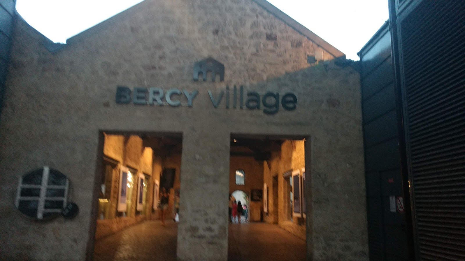 Image - Bercy Village