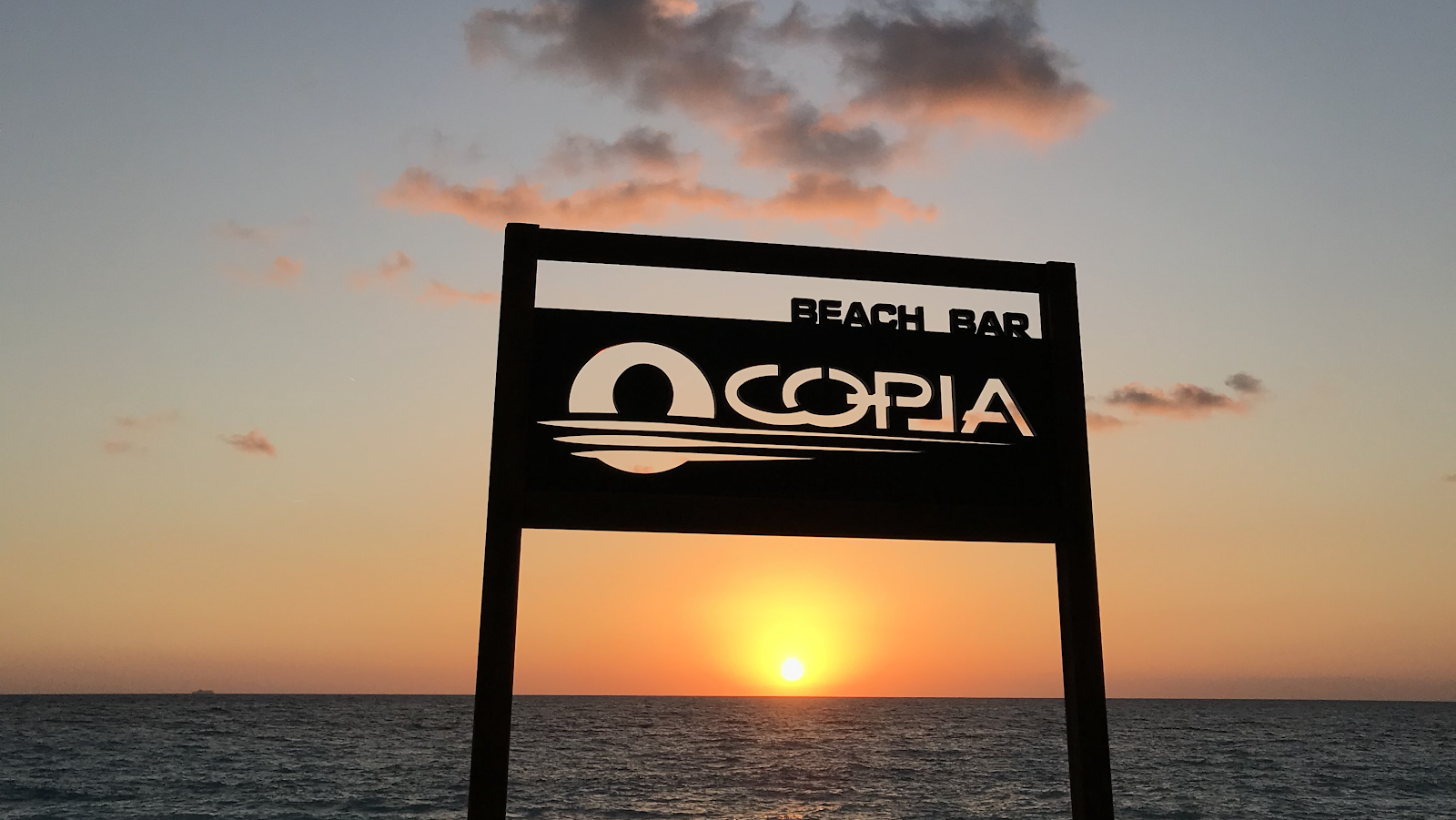 Image - Copla Beach Bar