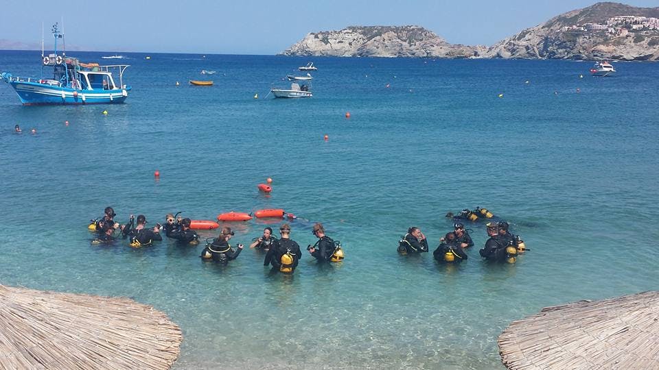 Image - Divers Club Crete
