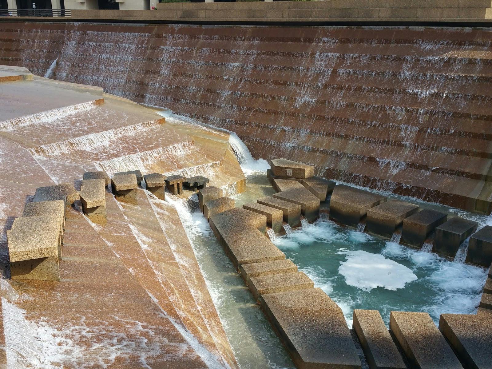 Image - Fort Worth Water Gardens