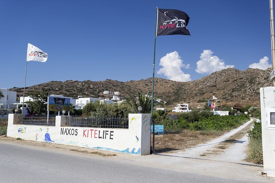 Image - Naxos Kitelife kitesurfing school