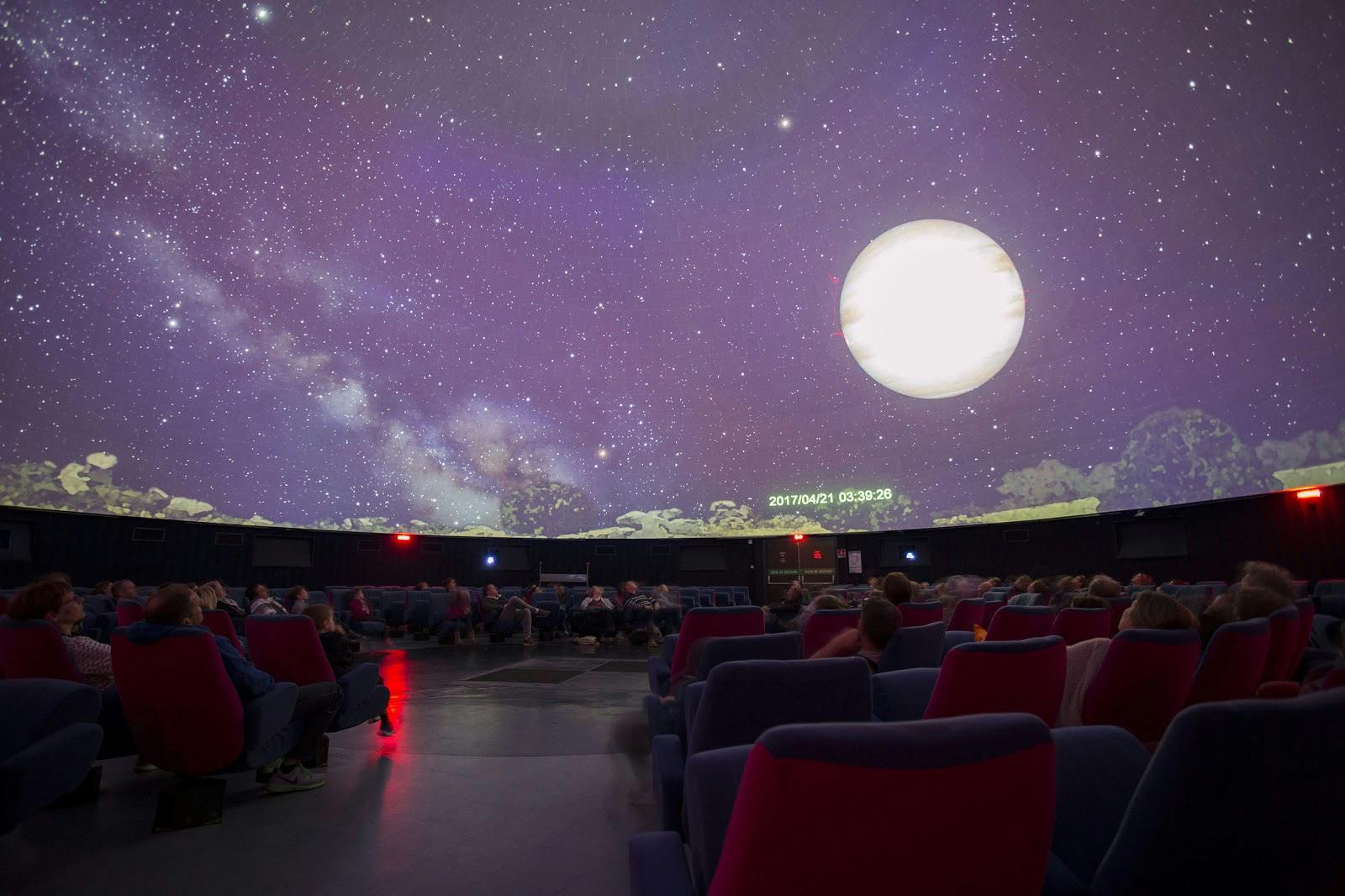 Image - Planetarium De Bretagne - Parc Du Radôme