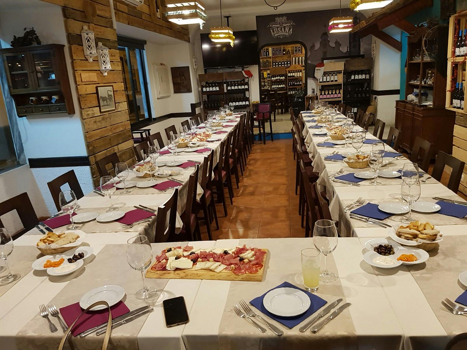 Image - Restaurante Lusana