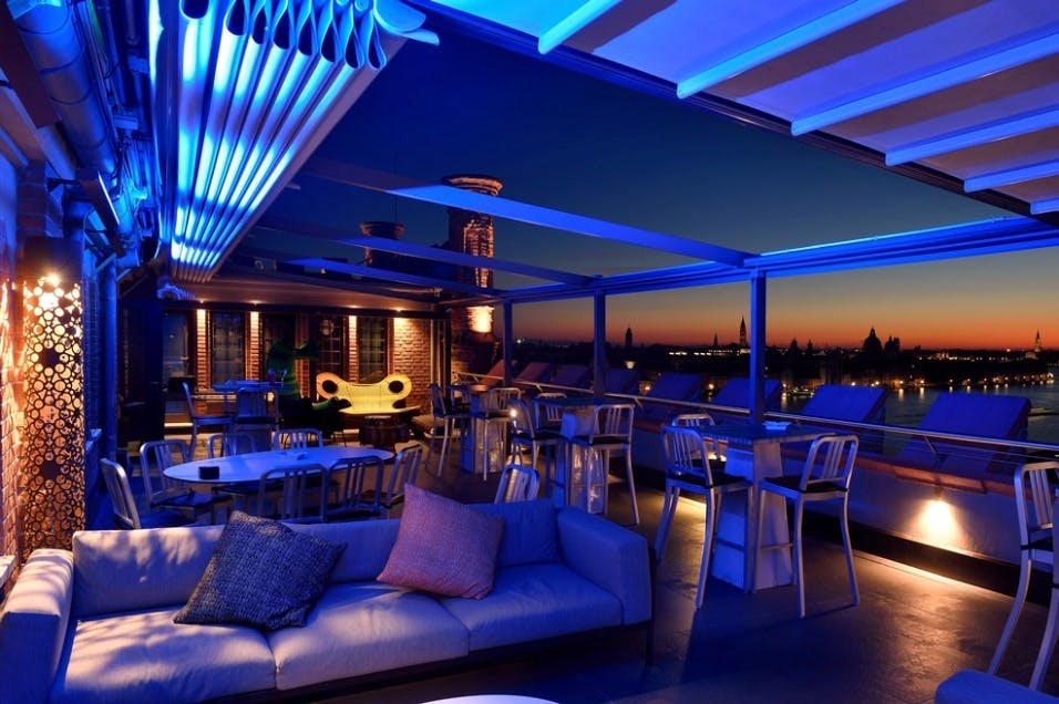 Image - Skyline Rooftop Bar