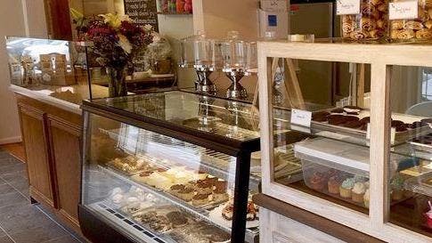 Image - Stowe Bee Bakery & Cafe