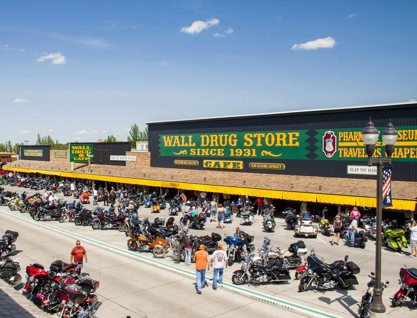 Image - Wall Drug Store