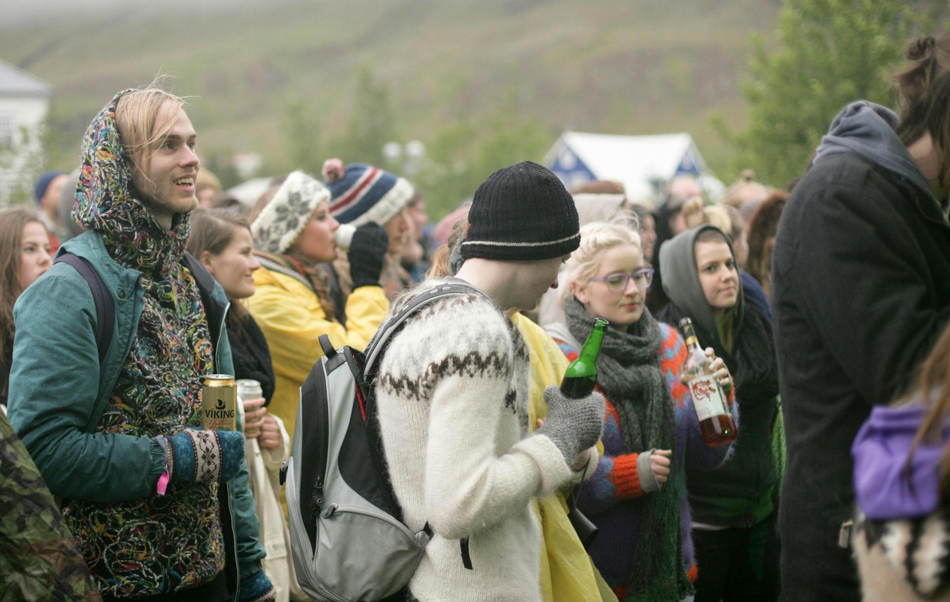 Festival guests at Lunga festival. 