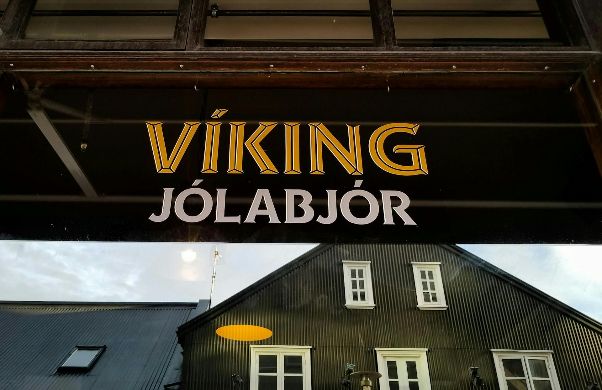 Window sign for Viking beer