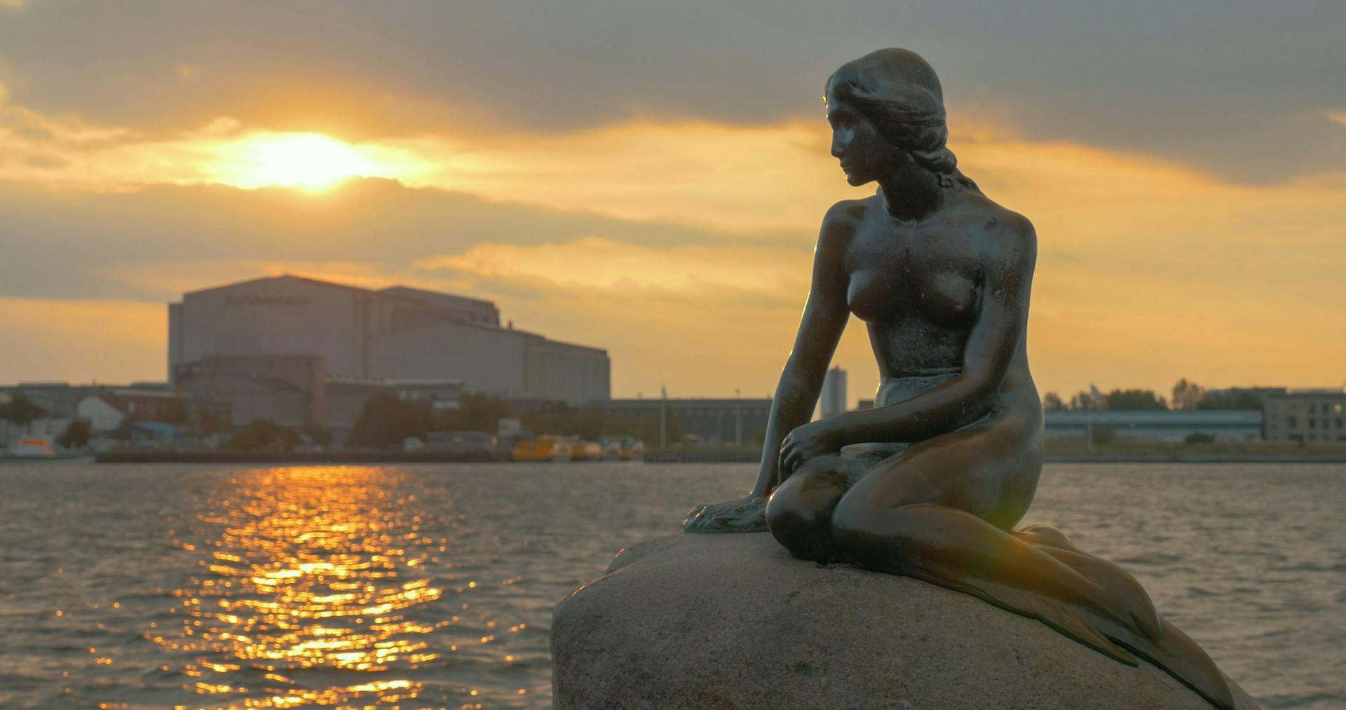 The little mermaid sculpture in Copenhagen. 