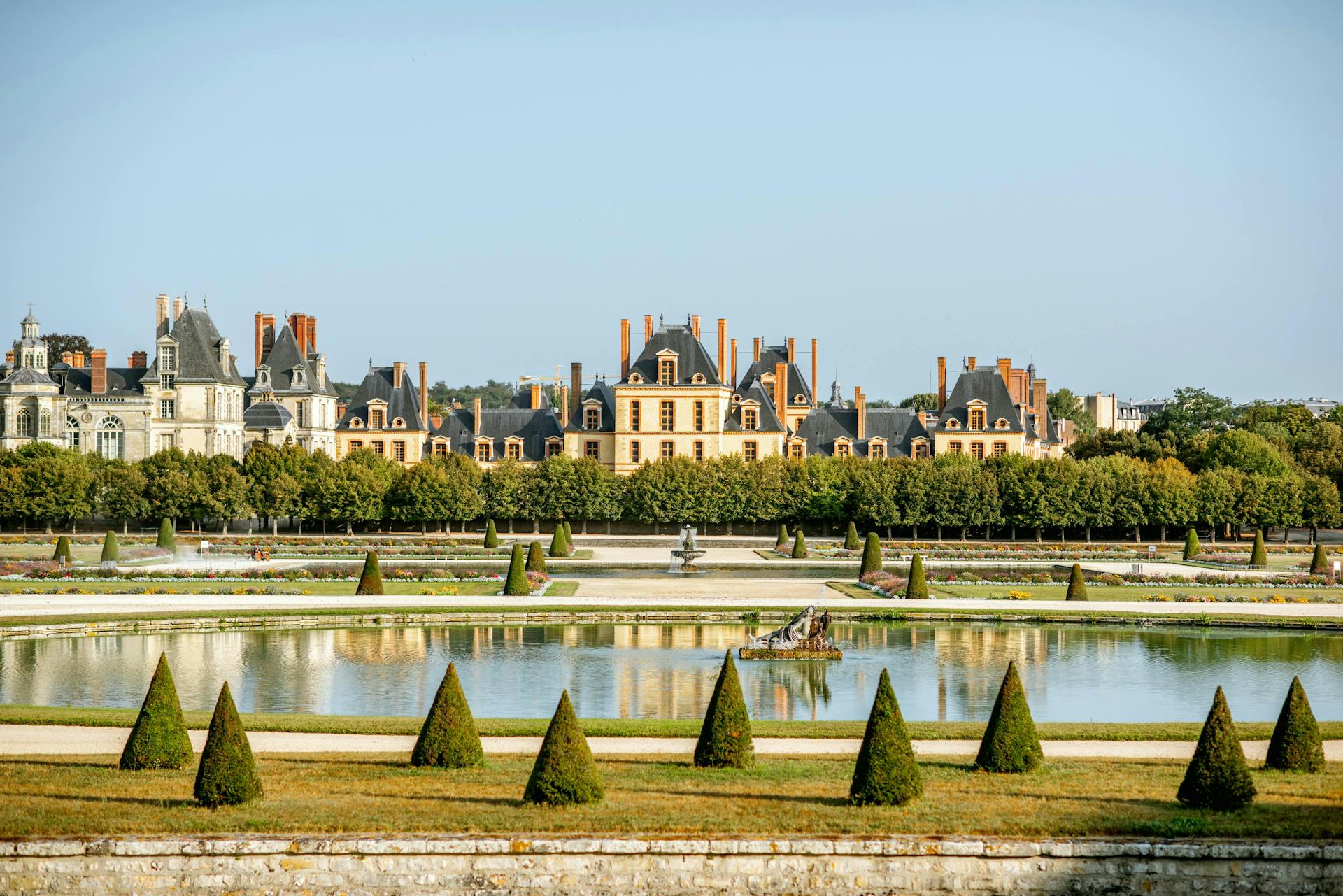 The Palace of Fontainebleau and the garden in front. 