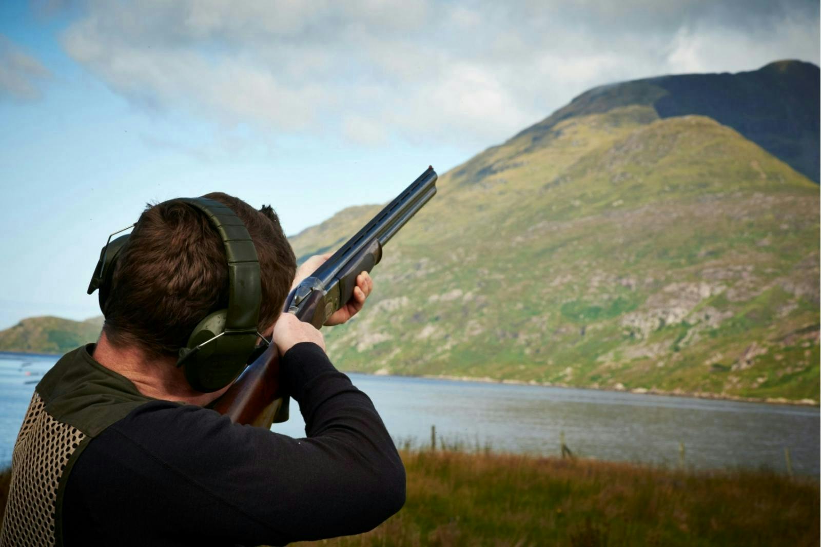 Clay Pigeon Shooting. Galway, Guided. _545098