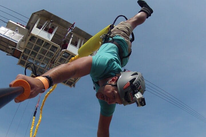Extreme Bungee Jump In Los Cabos_4596985
