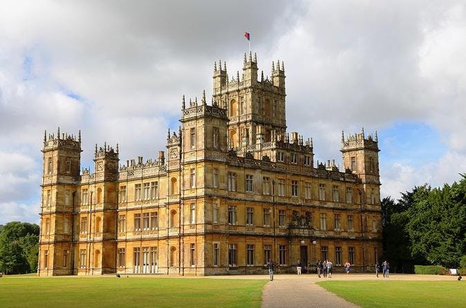 Private Transfer From Southampton To London Via Highclere Castle_466600